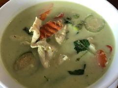 -Dang restaurant (patong phuket)