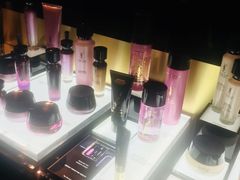 -SAINT LAURENT(海港城店)