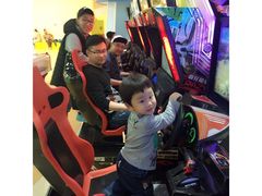 -爱玩嘉年华(龙湖曲江天街店)