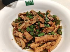 -绿草地·湘菜(7mall店)