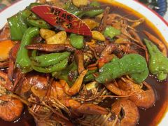 -思老板·言初龙虾·鲜货烧烤·羊蝎子火锅(桥北店)