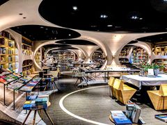 -钟书阁(珍园店)