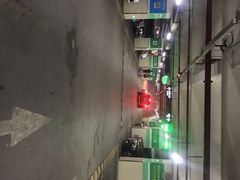 -湖滨银泰in77 C区-停车场