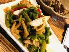 -胡桃里乐队酒馆(鎏嘉码头店)