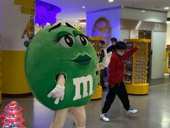 -m豆巧克力世界(上海世茂广场店)