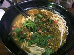 -家烧面馆【南山路知名经典面食】