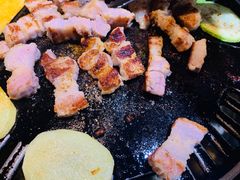 -唯成•韩国炭火烤肉 유성고기