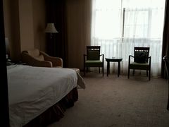 -嘉洲酒店(梅州梅县机场店)