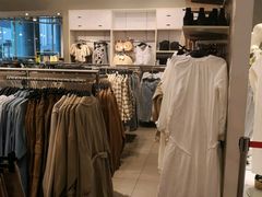 -H&M(鹏欣水游城店)