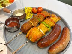 俄罗斯特色烤肉拼盘-库滋明·俄罗斯特色美食(中央大街店)