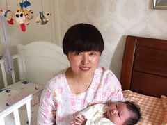 -爱的果实月嫂育婴师(世纪东方店)