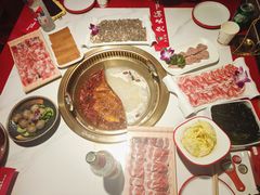 -欠火锅·水牛毛肚·团建聚餐·生日宴(何山路店)
