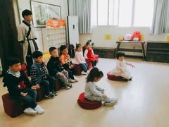 -童学馆·诗书礼乐少儿国学(光谷天地店)