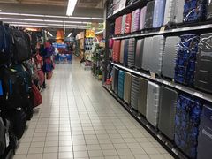 -家乐福(川沙店)