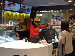 -周黑鸭(北京海淀区新中关店)