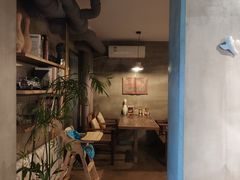 -HIGH FIVE哈福手工汉堡(桂林路店)