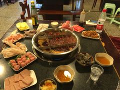 -邓莽子老火锅(中兴路总店)