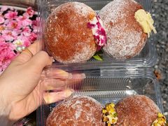 -昆明冠生园·鲜花饼·面包蛋糕(老街店)