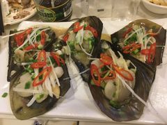 -虾弄弄海派小龙虾·牛羊蝎子火锅