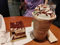 -星巴克(武汉金色港湾店)