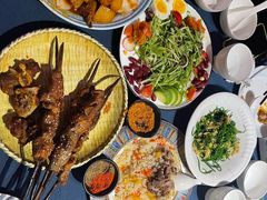 -伊带伊路新疆美食府(呼家楼店)