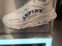 -特步(步行街店)