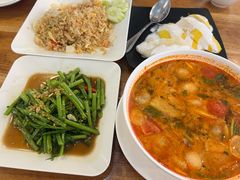-两兄弟Song Pee Nong(2号店)