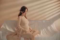 点击看大图 -专注孕妇照亲子照·纪田摄影
