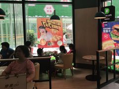 -德克士(香港街店)