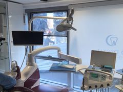 -精德口腔·种植修复·儿牙中心(财富中心店)