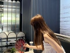 -皇马海口湾海景酒店(万绿园秀英港店)