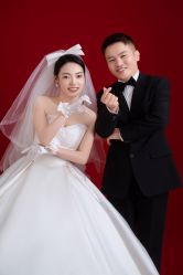 -雪中彩影婚纱摄影·微光艺术中心