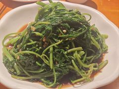 -益华家菜屋(世茂店)