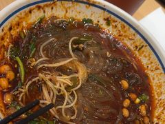 -蓉李记成都名小吃(武汉经开万达店)