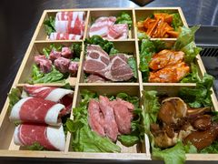 -马路牙子烧烤音乐酒馆(望京店)