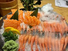 -枝魯枝魯自助料理