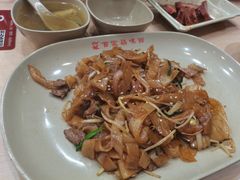 干炒牛河-百家鸡味馆(清泰店)