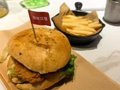 -必胜客(蚌埠东海万达店)