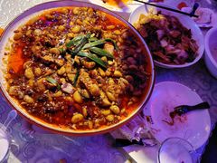 -巴特餐饮6加1音乐餐吧·新疆菜