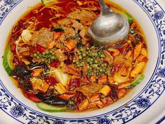 水煮麻辣牛肉-万圣禄茶楼(西平店)