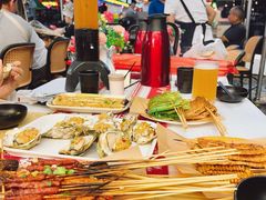 -刘姐啤酒鱼民族演艺餐厅(西街总店)