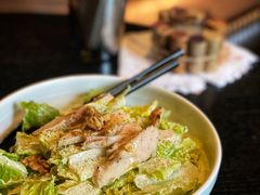 凯撒色拉-wineapp葡萄酒餐吧(外滩金融中心店)