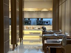 -鱼鲜饭香·招牌汽锅剁椒鱼头王