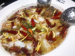 老坛子酸菜鱼-新太二·鲜料川菜(花都融创茂店)