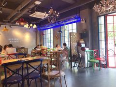 -小小河边鱼(天润城店)