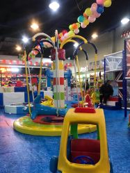 -开心哈乐亲子乐园(东森时尚百货店)