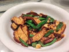 -辛香味烧鱼馆·非遗技艺·排骨红烧肉(光谷医药园店)