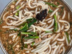 -正宗杨记普洱酸醋米线(总店)
