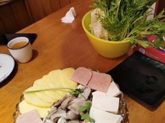 -新凯里酸汤鱼(飞山街店)