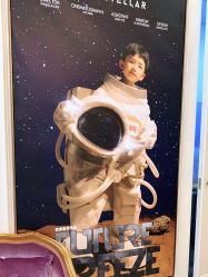 -亲亲宝贝艾尔莎亲子摄影会馆(中华路店)